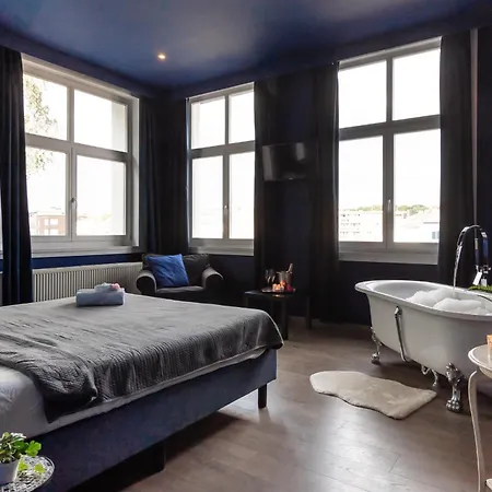 Hotel Close To Tomorrowland *